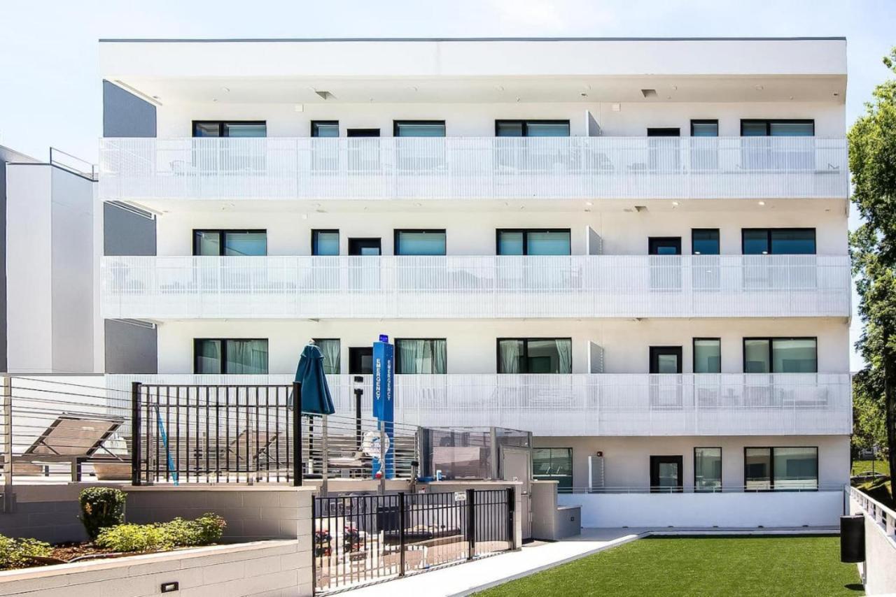 내슈빌 Gulch Located With 4 Beds, Pool, Private Patio And Secure Parking 빌라 외부 사진