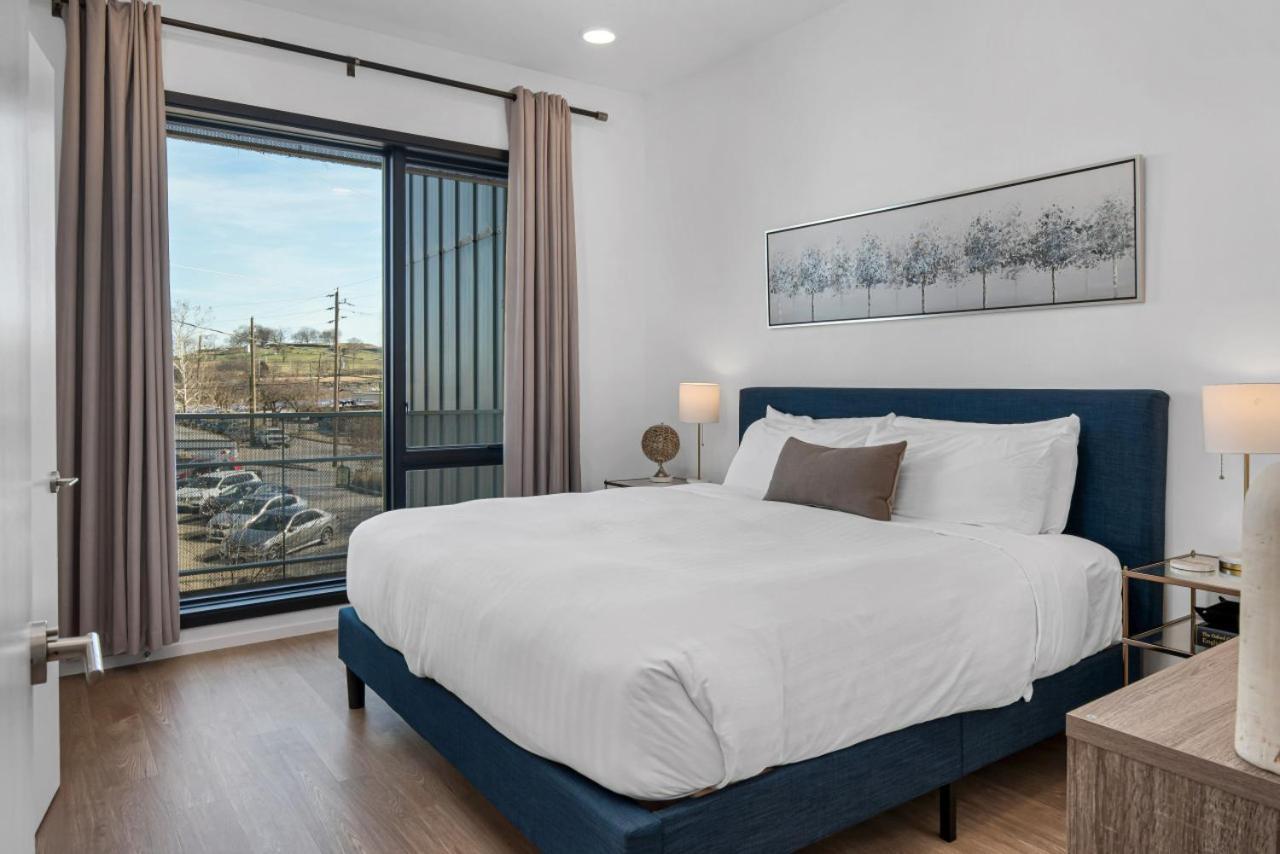 내슈빌 Gulch Located With 4 Beds, Pool, Private Patio And Secure Parking 빌라 외부 사진