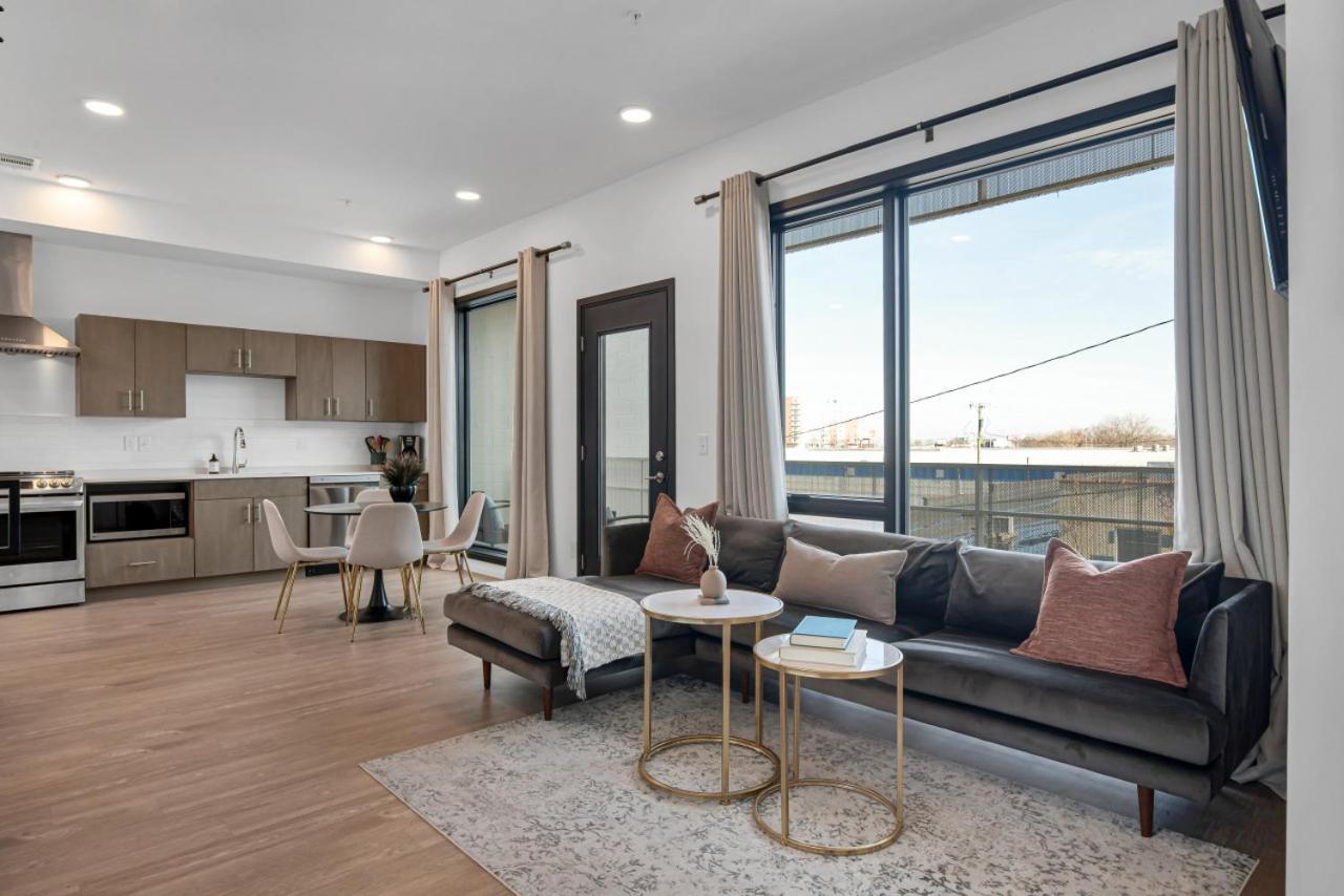 내슈빌 Gulch Located With 4 Beds, Pool, Private Patio And Secure Parking 빌라 외부 사진