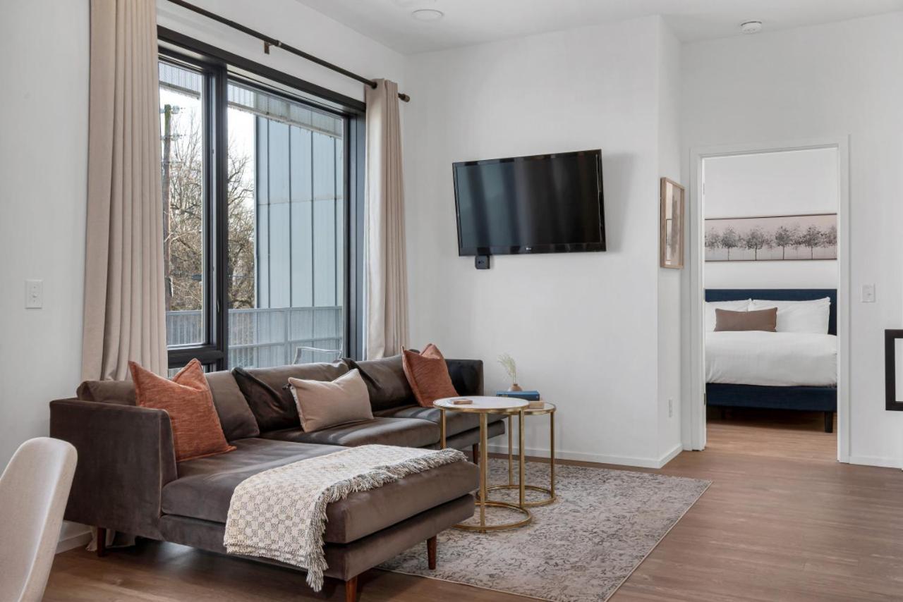 내슈빌 Gulch Located With 4 Beds, Pool, Private Patio And Secure Parking 빌라 외부 사진